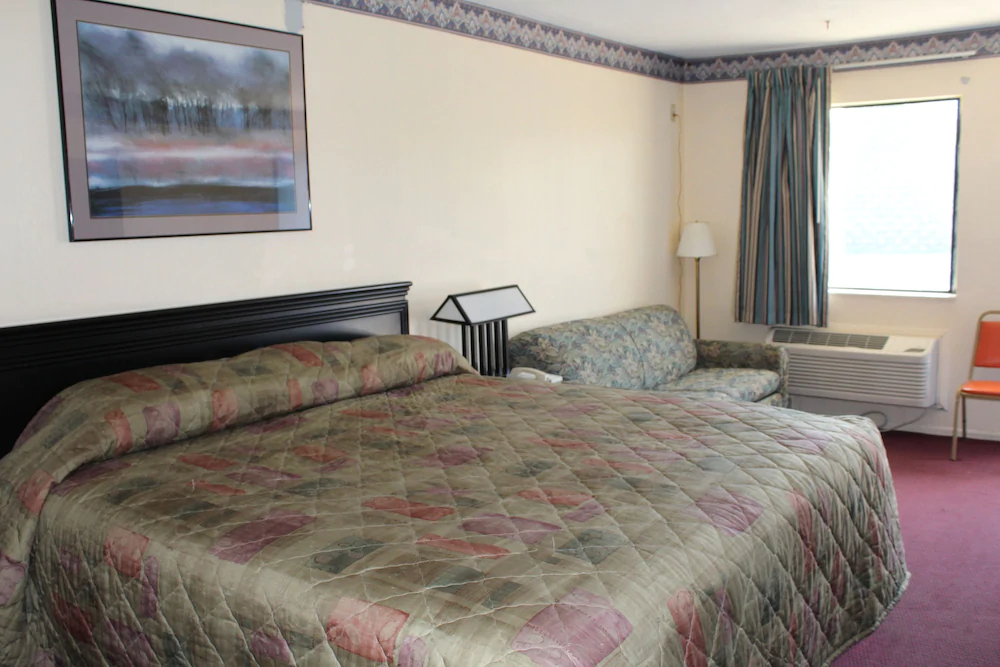 Carefree Inn Lebanon