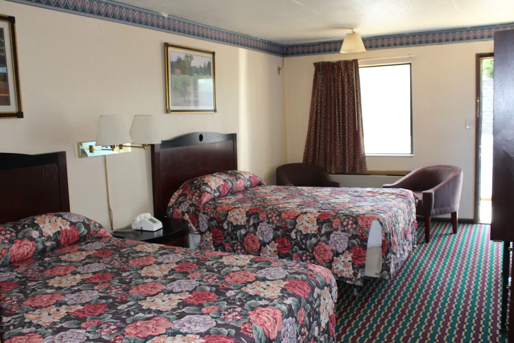 Carefree Inn Lebanon