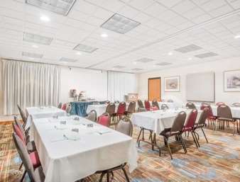 Wingate By Wyndham Lima Downtown