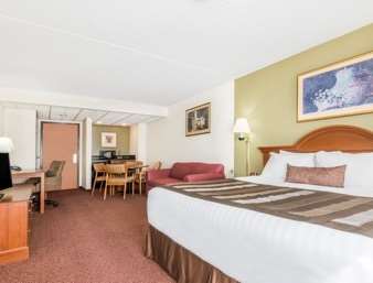 Wingate By Wyndham Lima Downtown