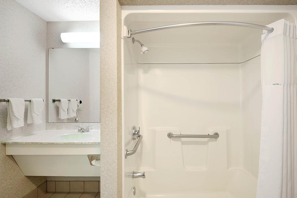 Days Inn by Wyndham Lisbon