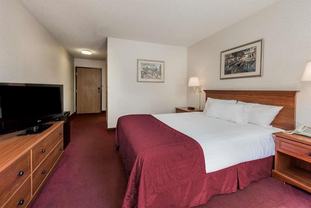 Baymont Inn & Suites Little Rock