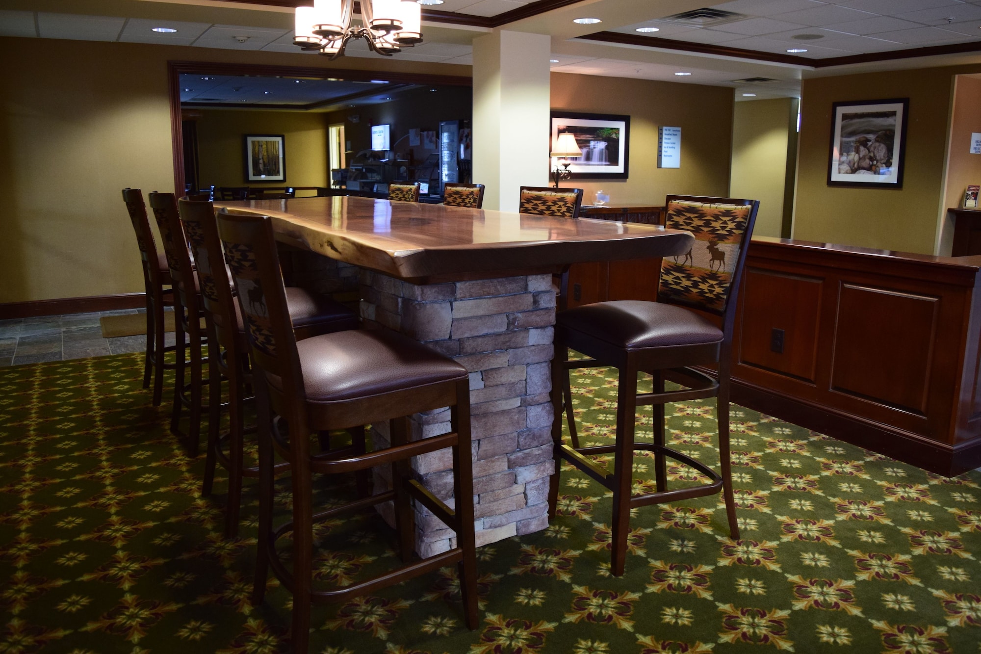 Holiday Inn Express Hocking Hills - Logan