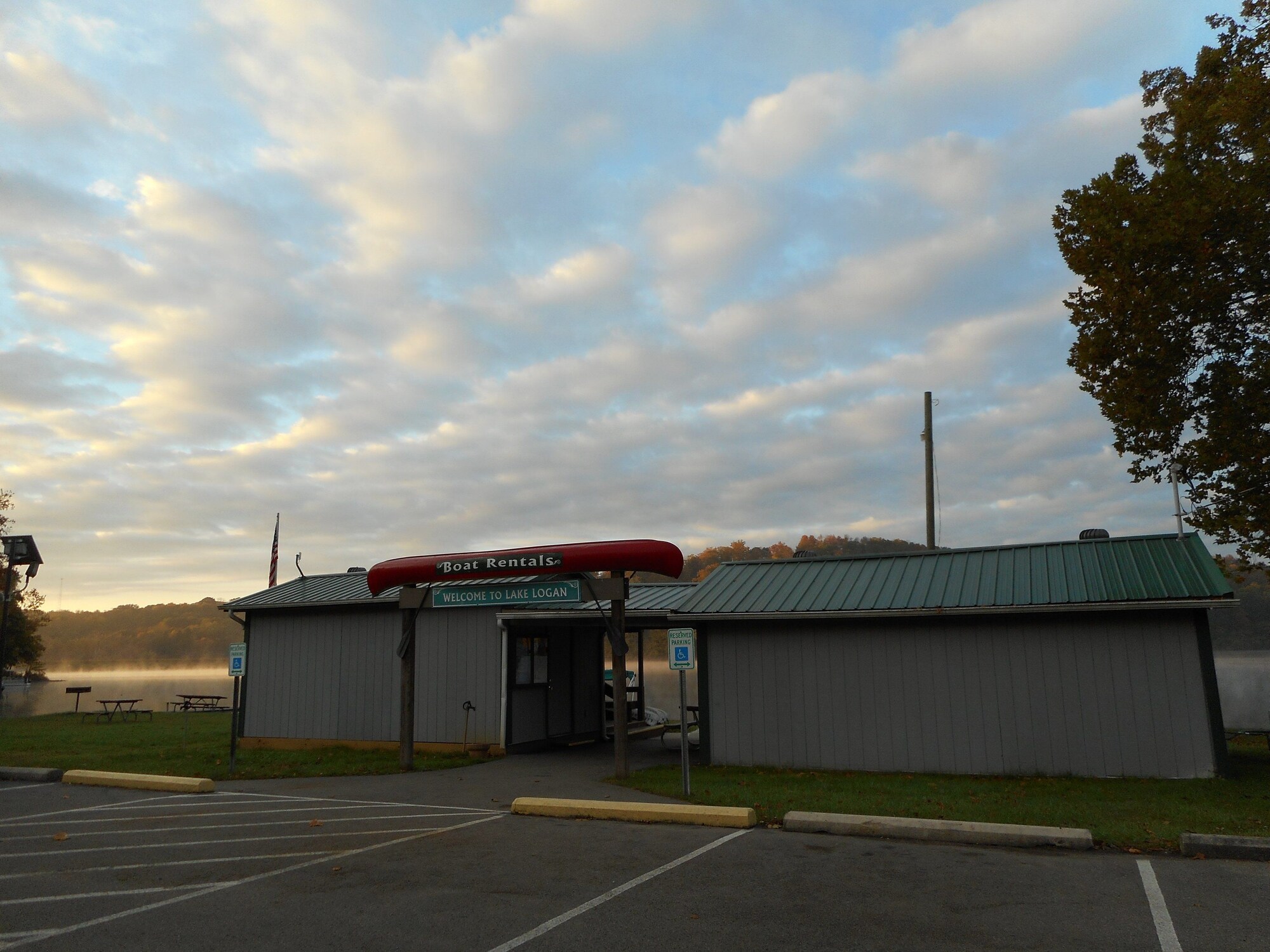 Holiday Inn Express Hocking Hills - Logan