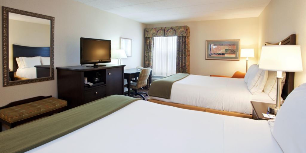 Holiday Inn Express London - I-70