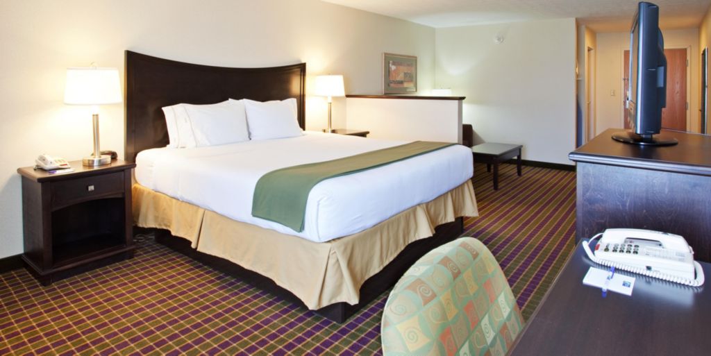 Holiday Inn Express London - I-70