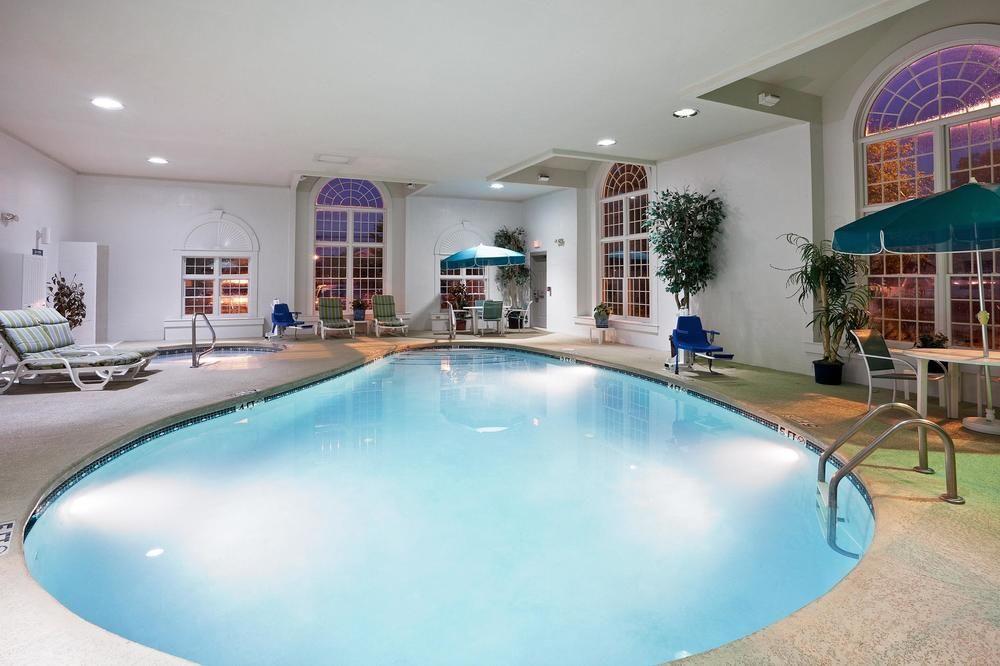 Knights Inn Macedonia