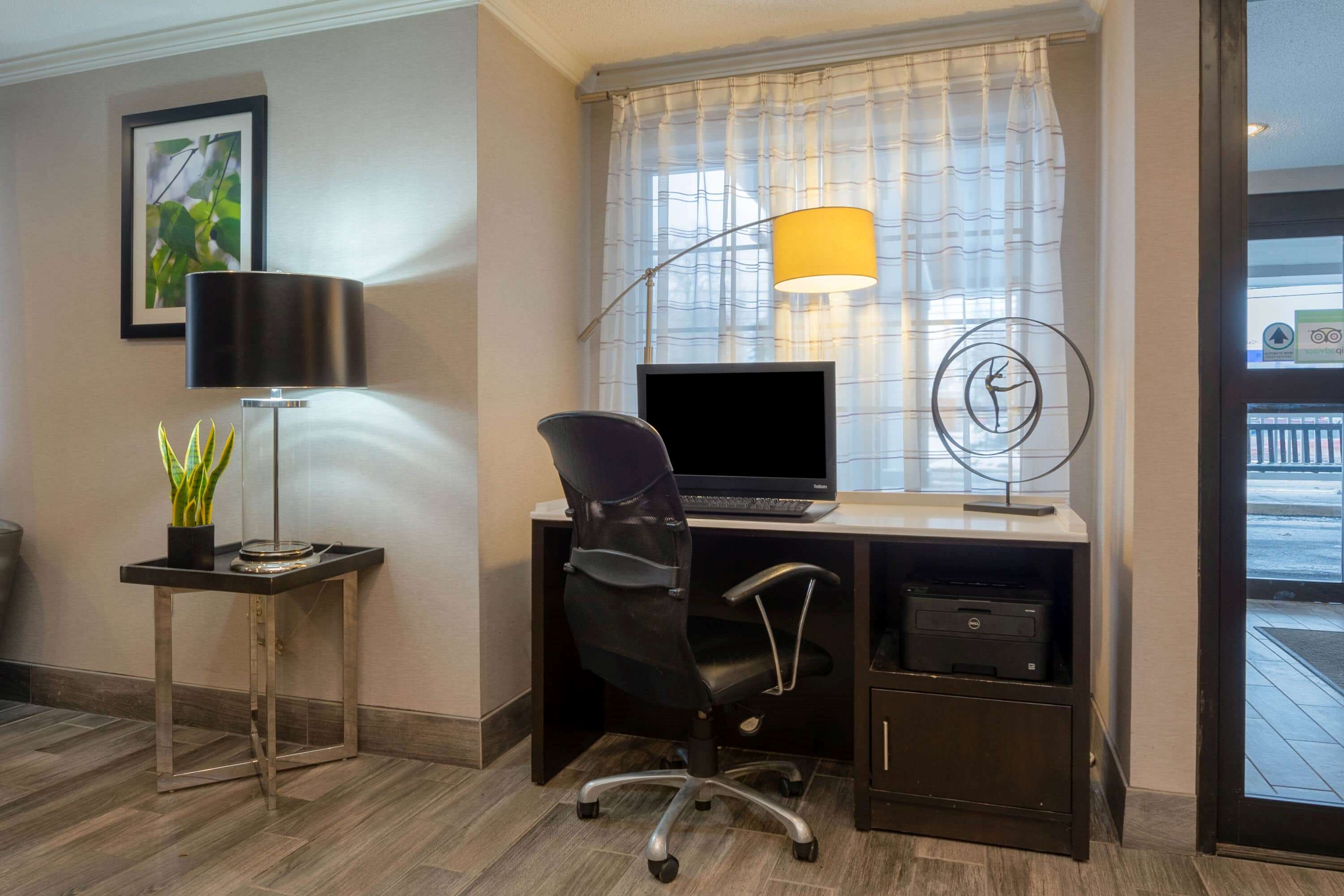 La Quinta Inn & Suites by Wyndham Cleveland Macedonia