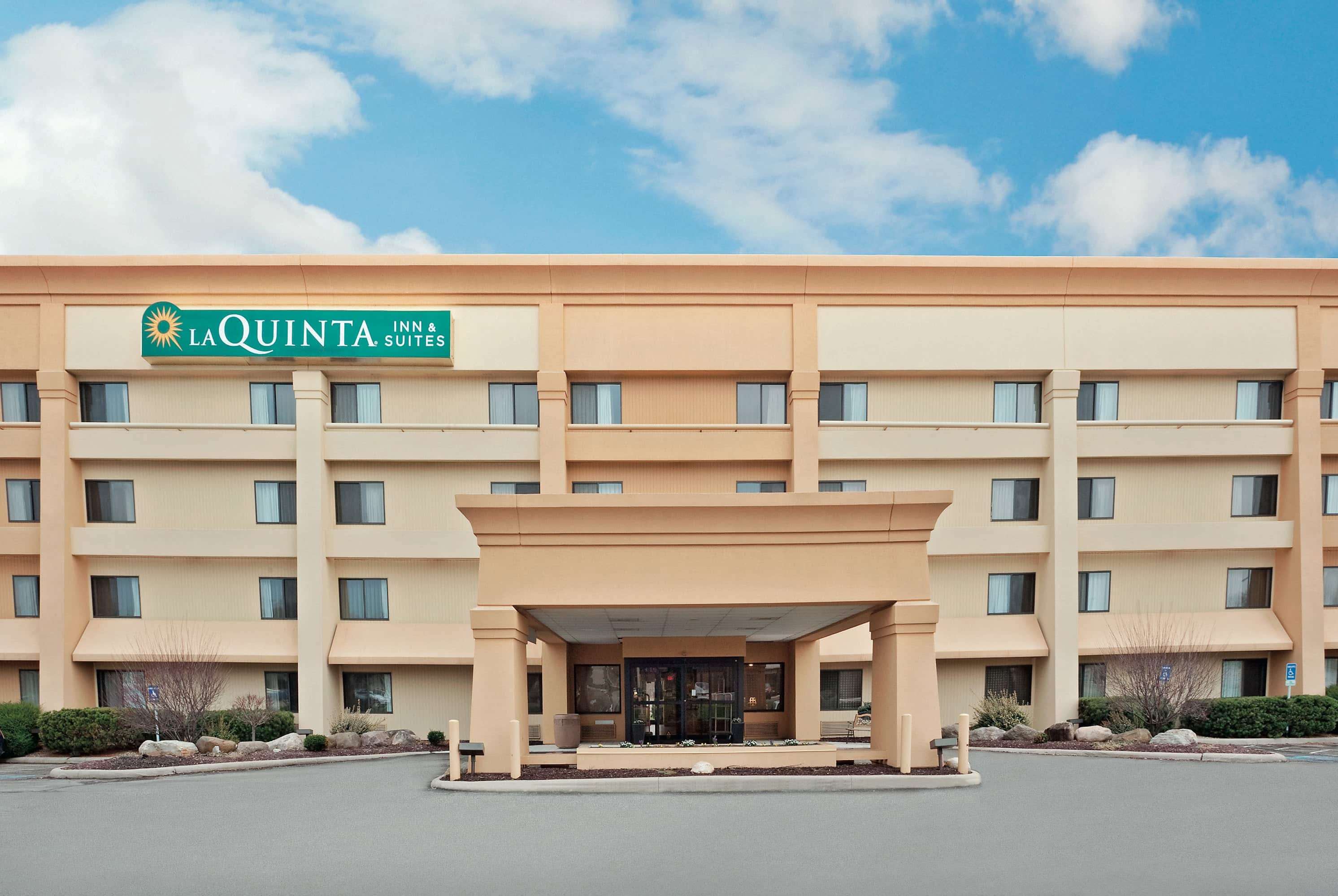 La Quinta Inn & Suites by Wyndham Mansfield OH