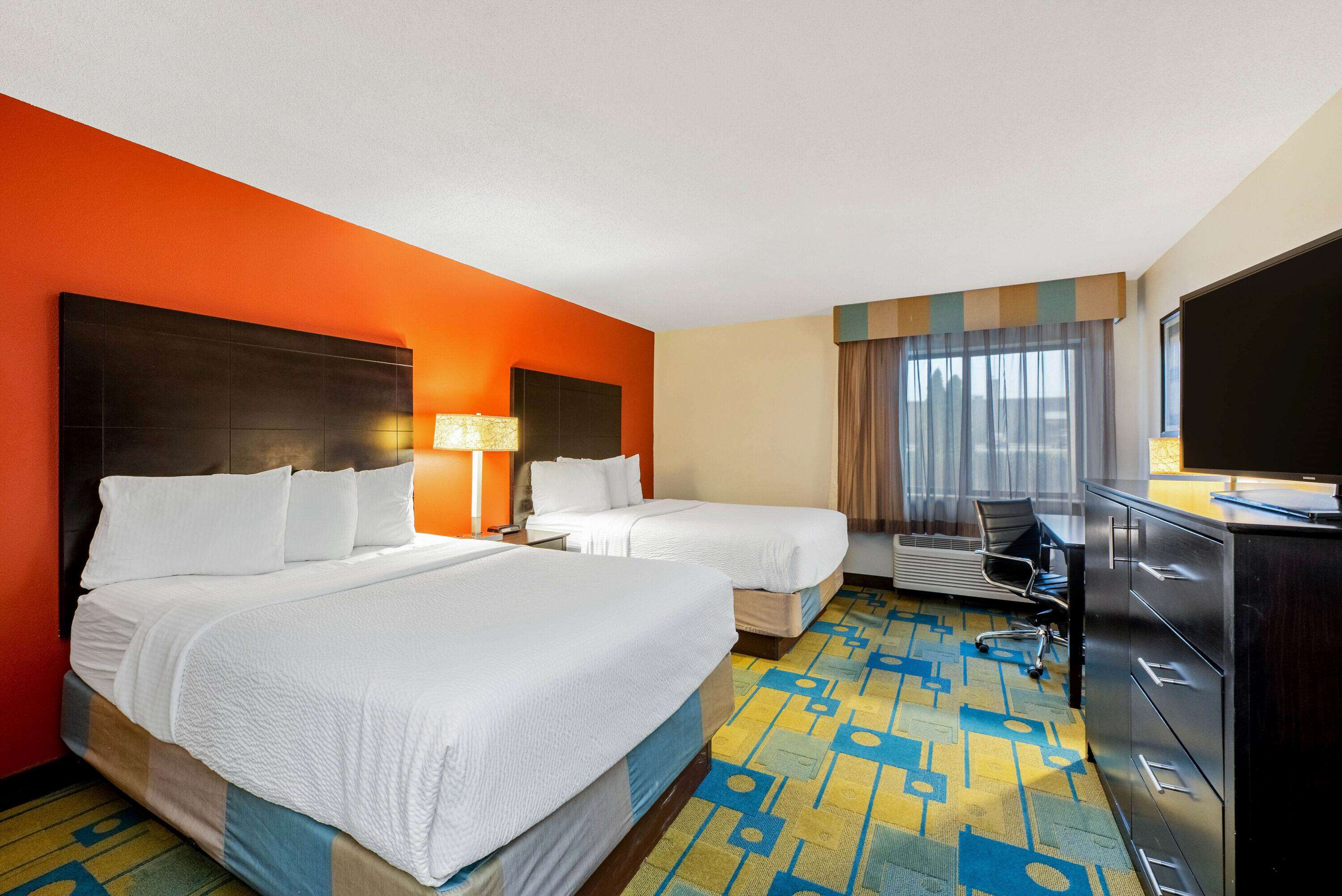 La Quinta Inn & Suites by Wyndham Mansfield OH