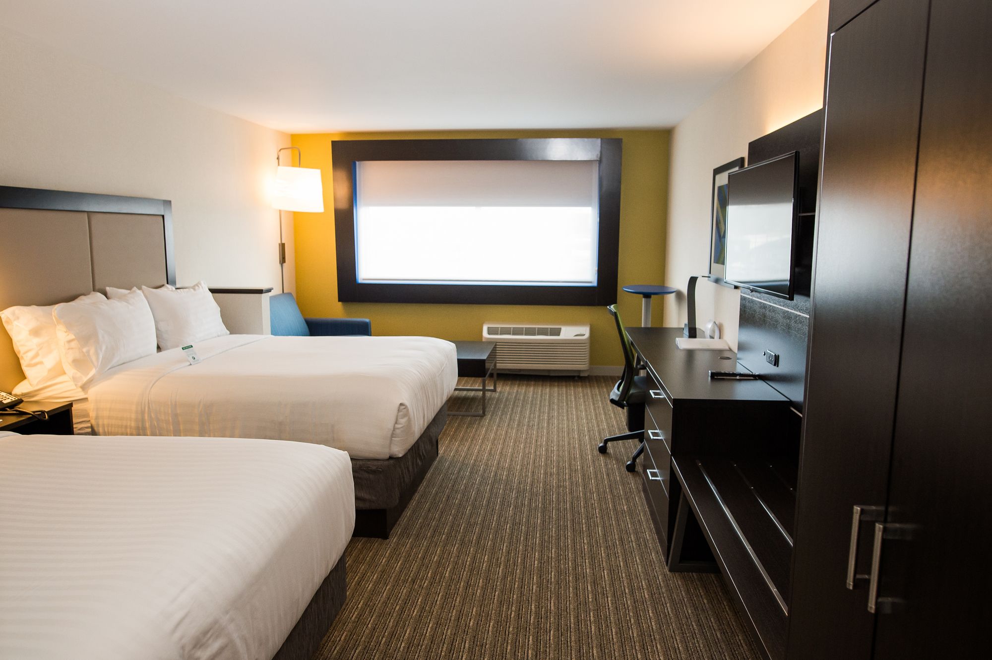 Holiday Inn Express & Suites Marietta