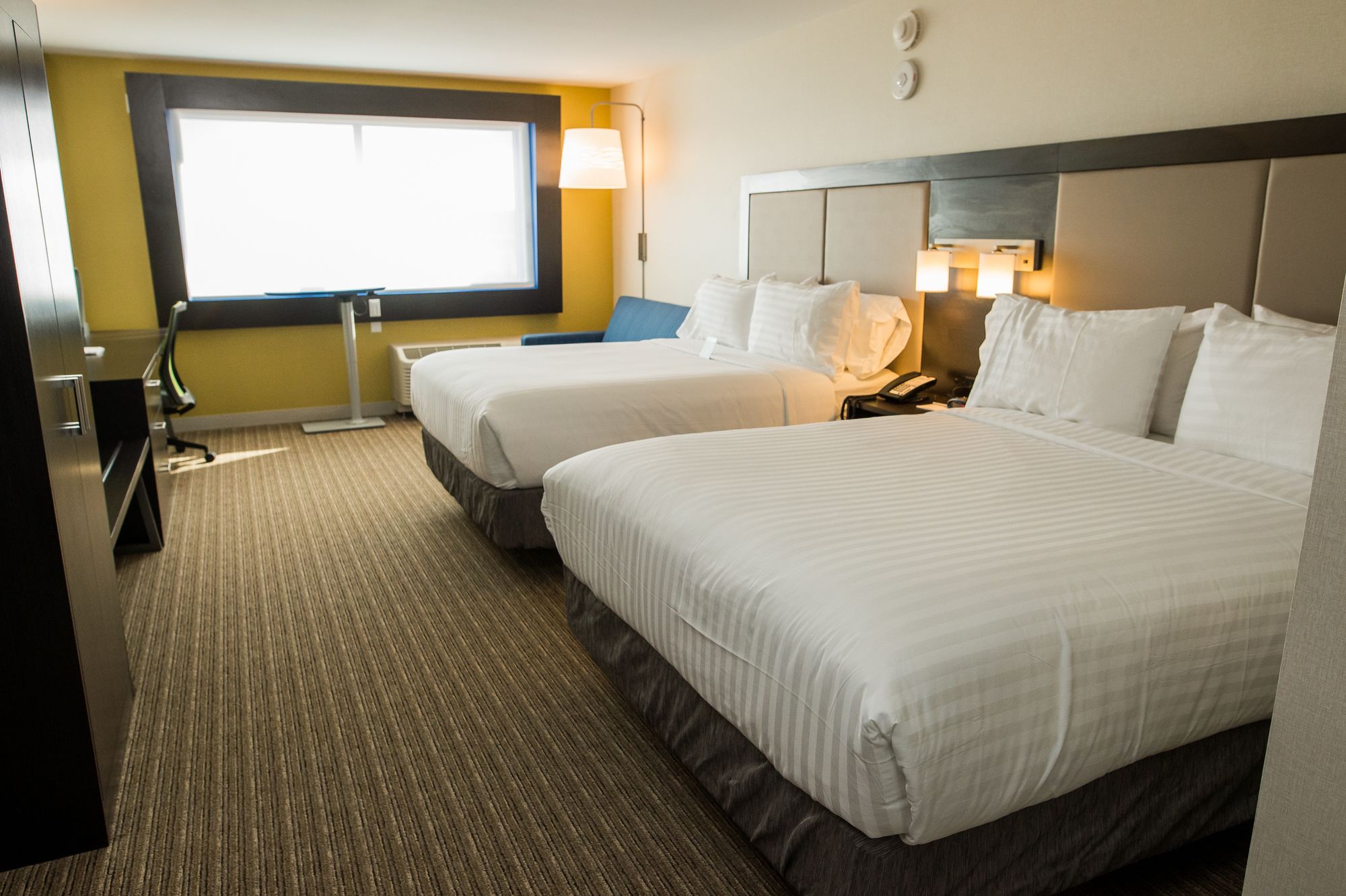 Holiday Inn Express & Suites Marietta
