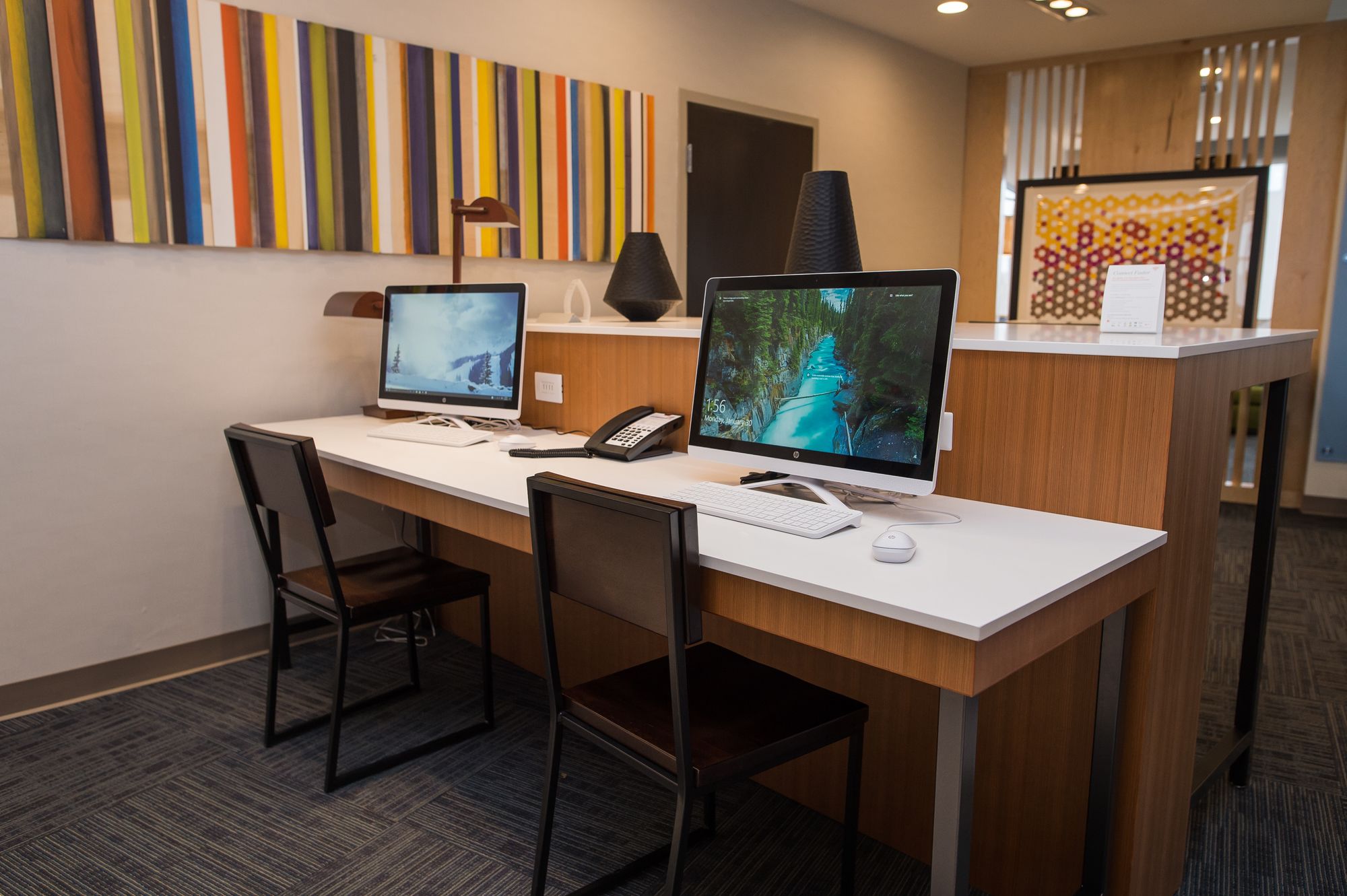 Holiday Inn Express & Suites Marietta