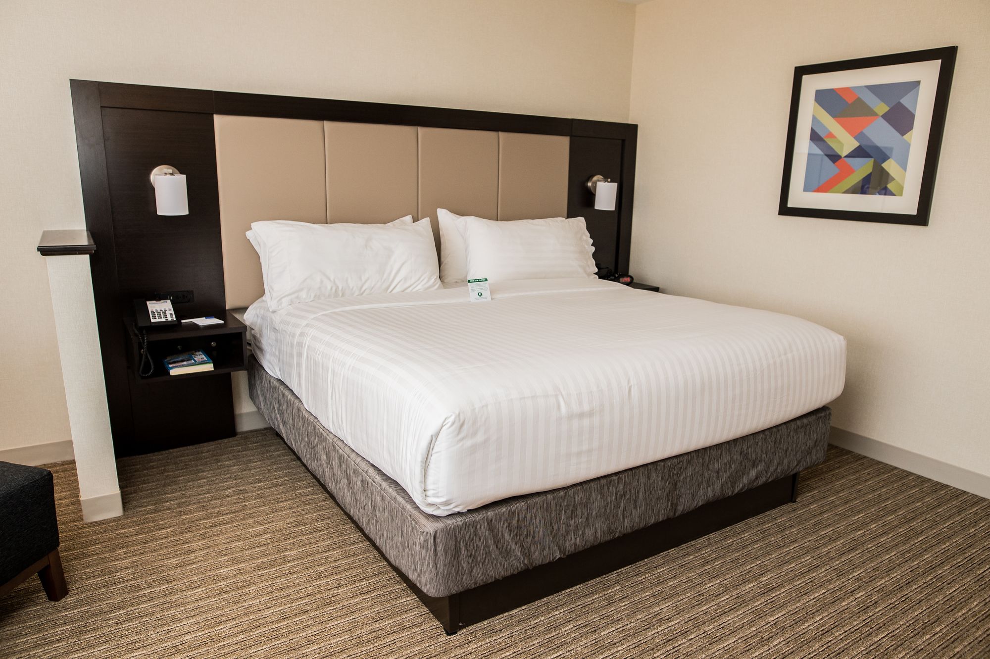 Holiday Inn Express & Suites Marietta
