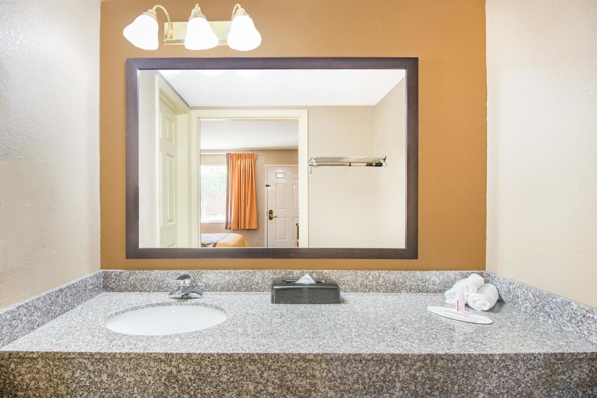 Super 8 by Wyndham Marysville