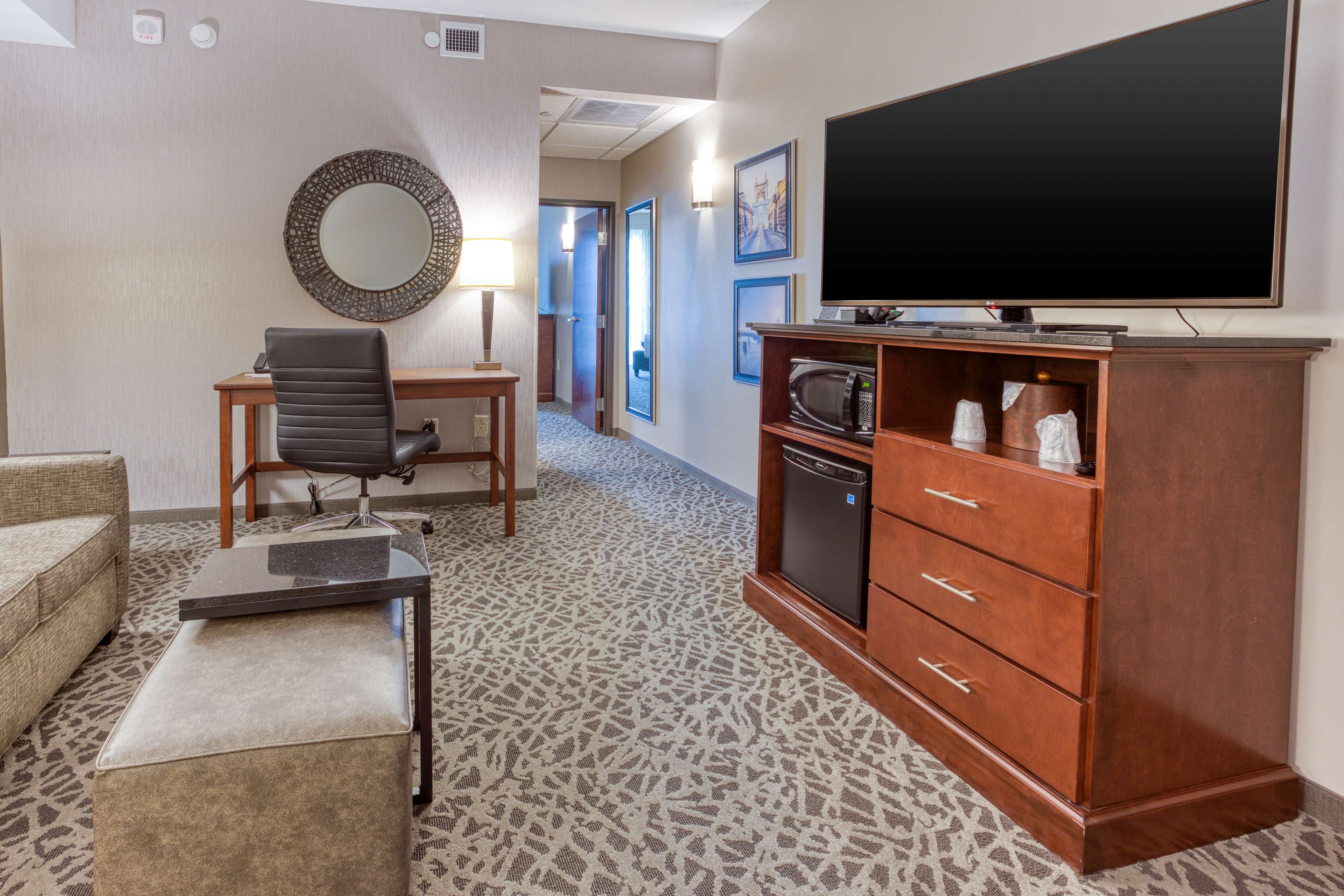 Drury Inn & Suites Cincinnati Northeast Mason