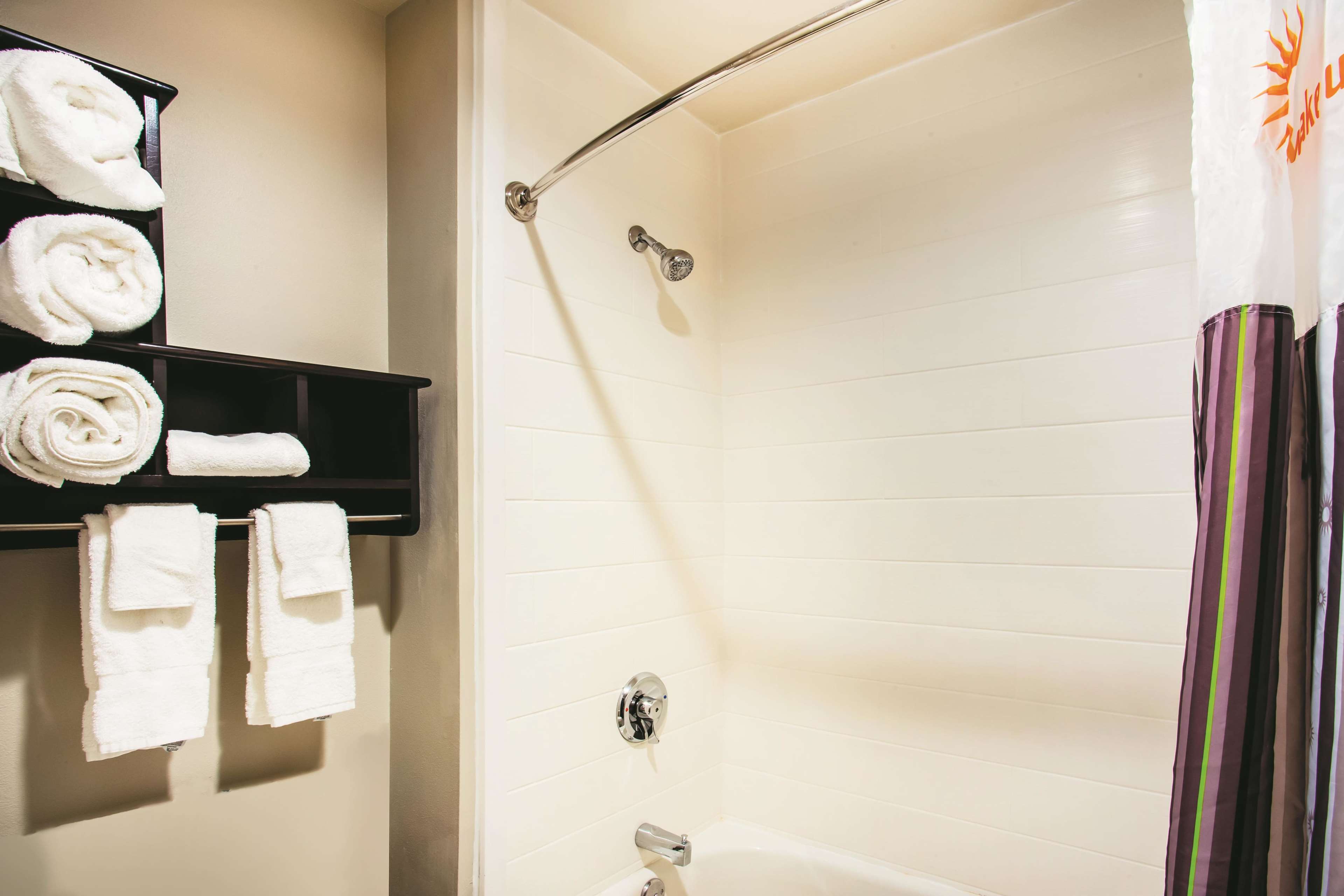 La Quinta Inn & Suites by Wyndham Cincinnati NE - Mason