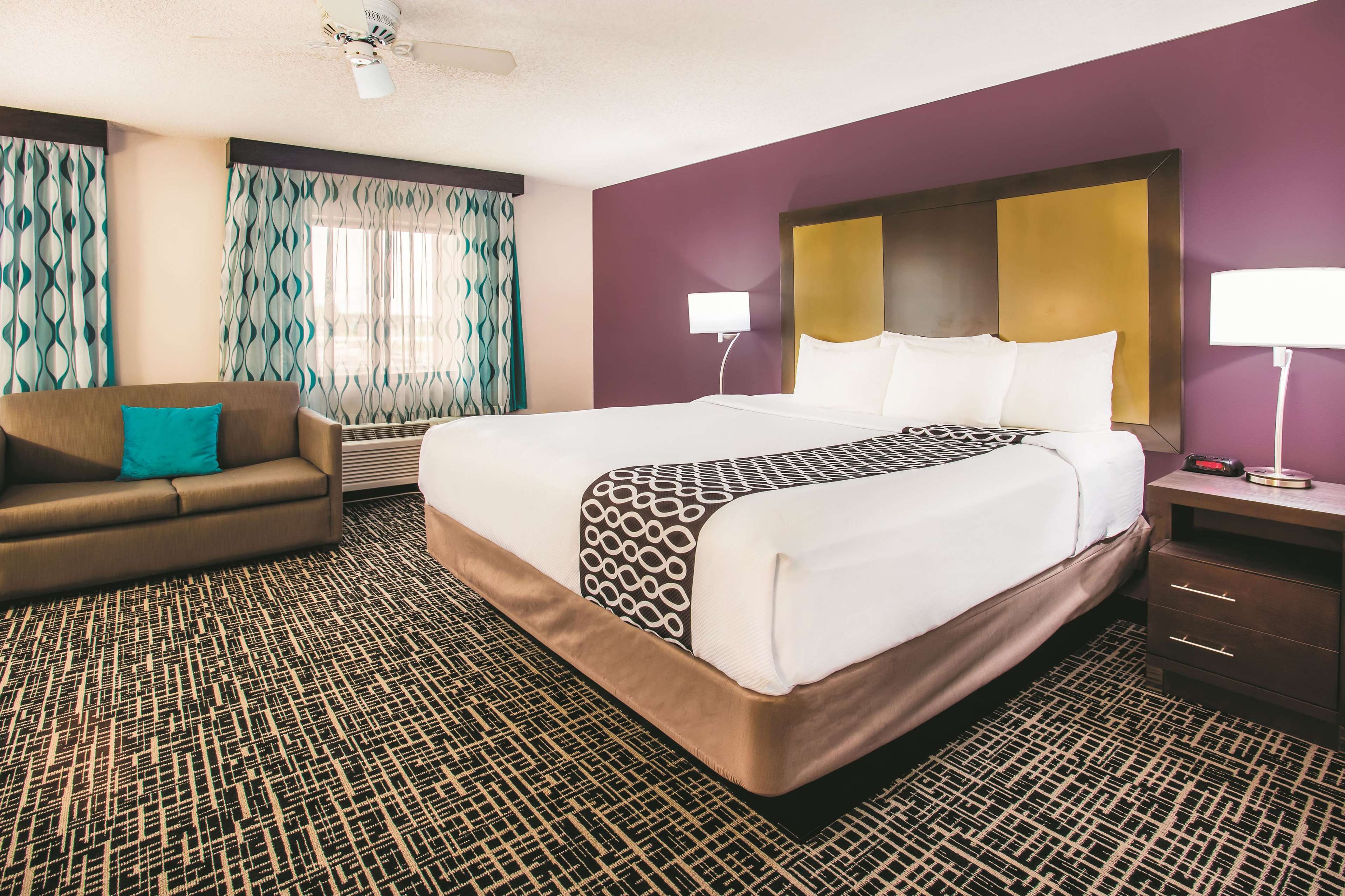 La Quinta Inn & Suites by Wyndham Cincinnati NE - Mason