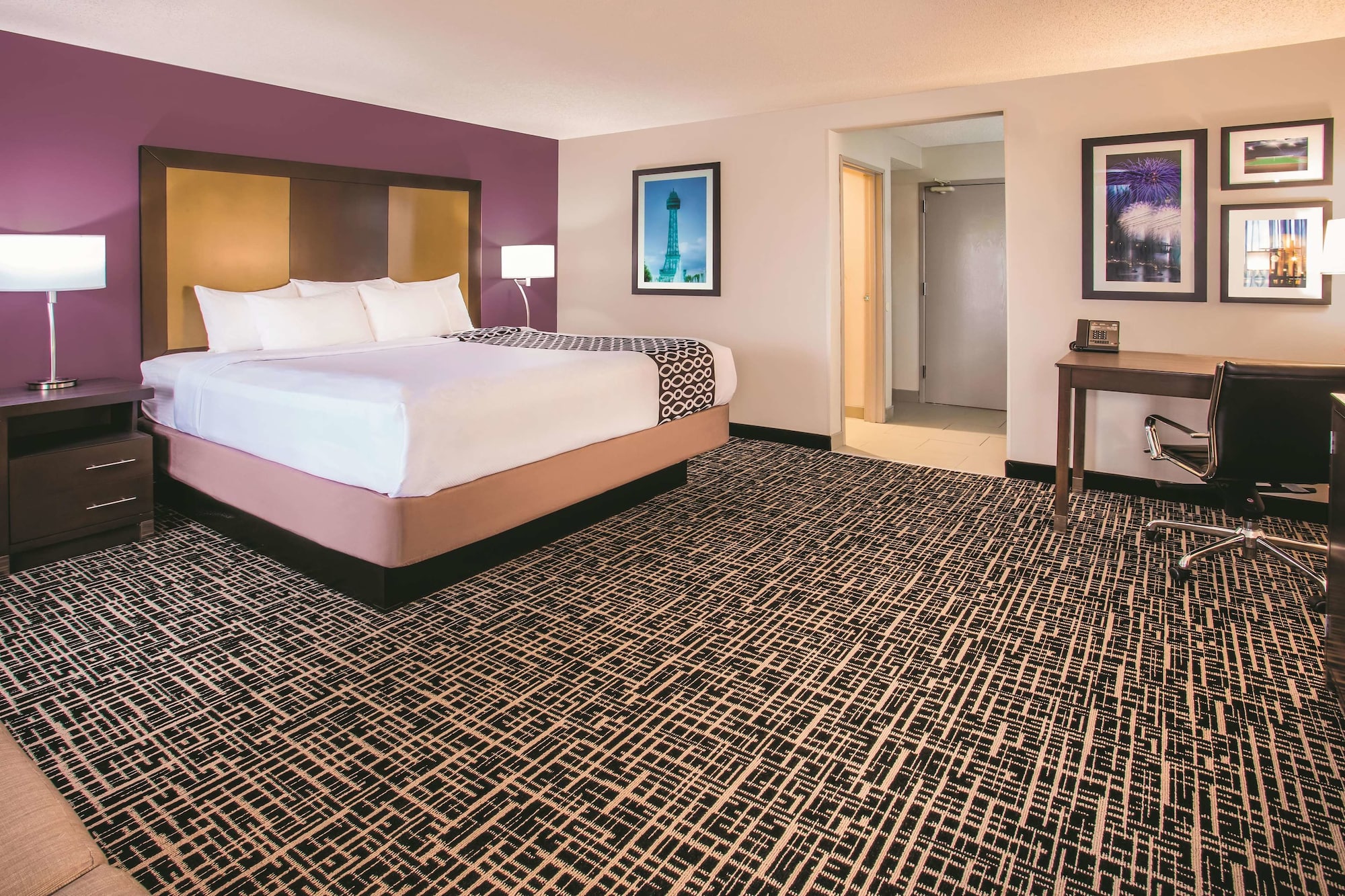 La Quinta Inn & Suites by Wyndham Cincinnati NE - Mason