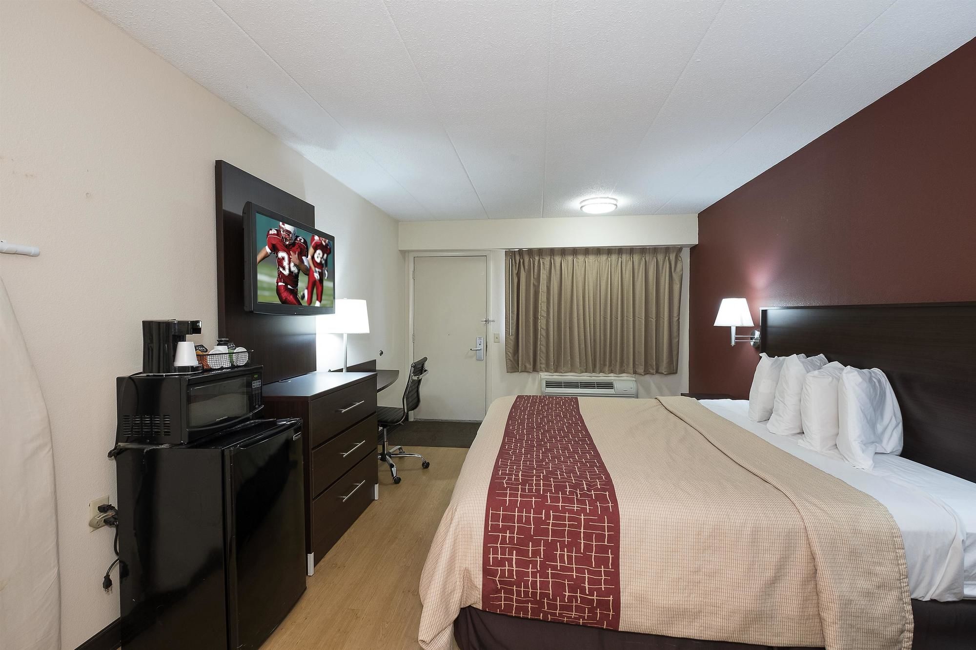 Red Roof Inn Toledo - Maumee