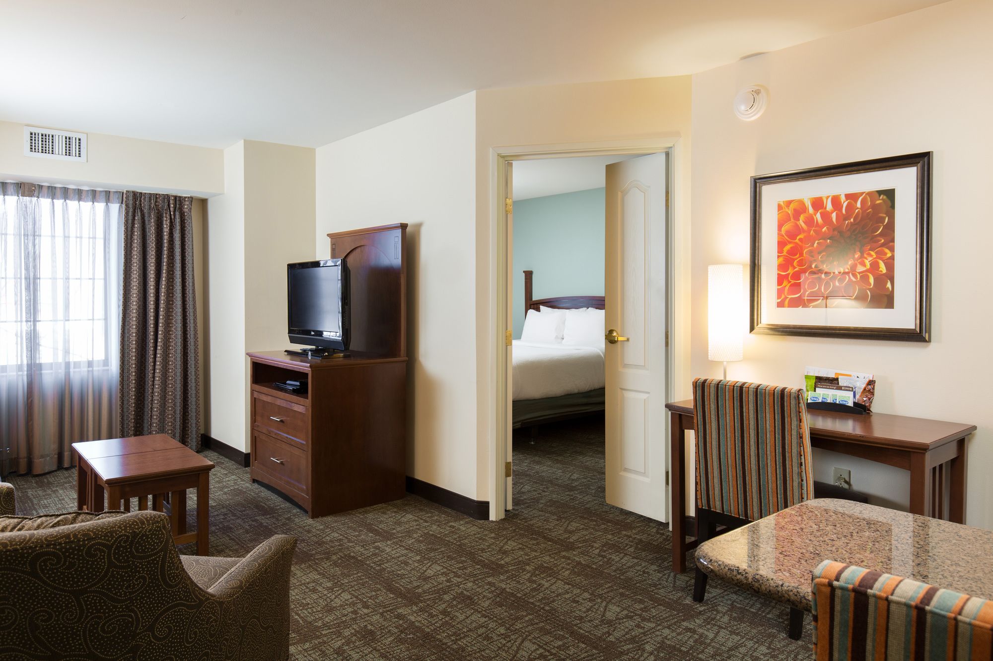 Staybridge Suites Toledo-Maumee