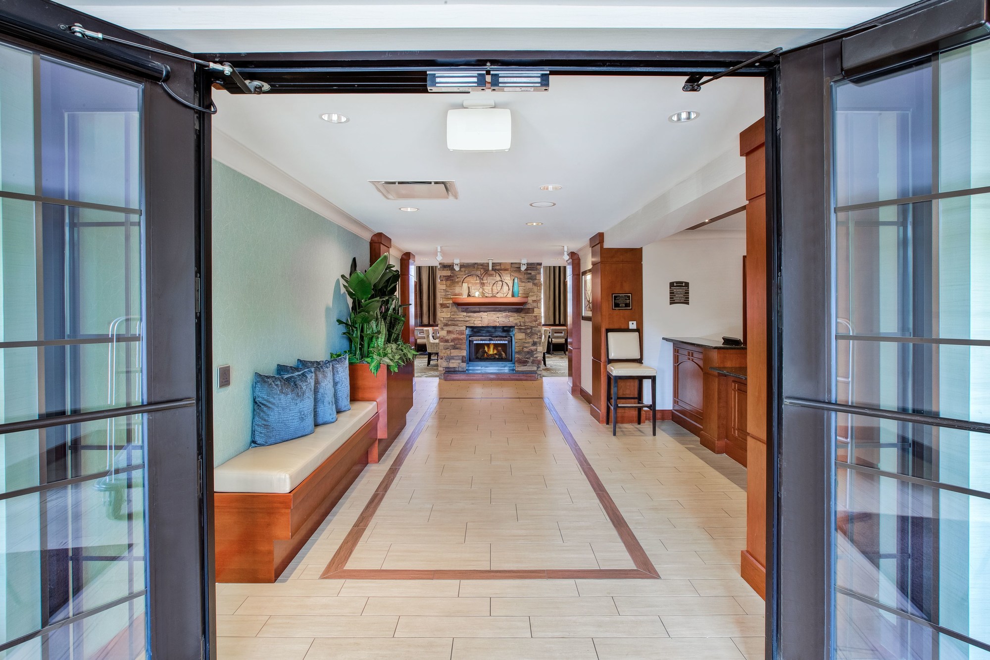 Staybridge Suites Cleveland Mayfield Hts Beachwd