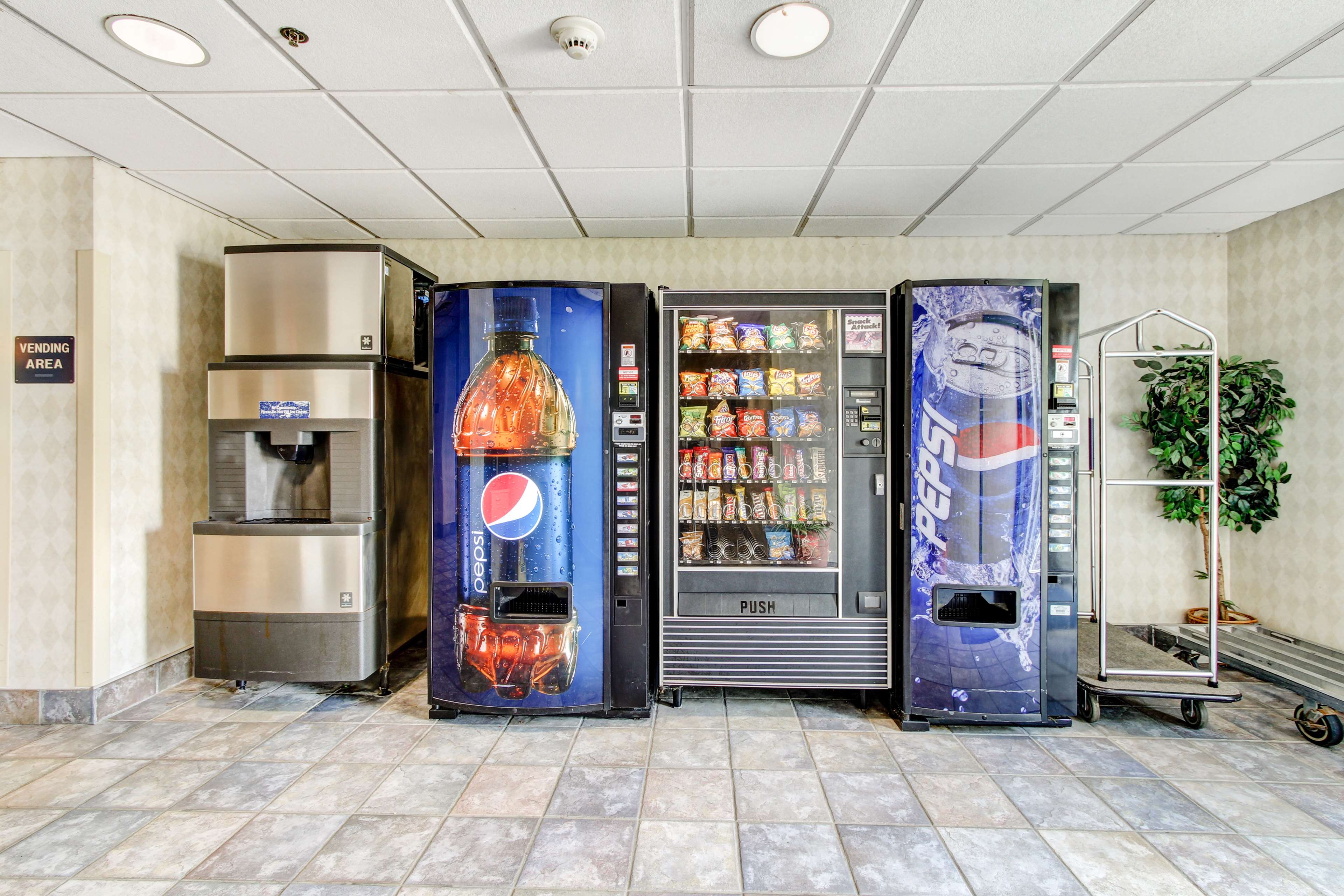 Motel 6 Cleveland - Medina