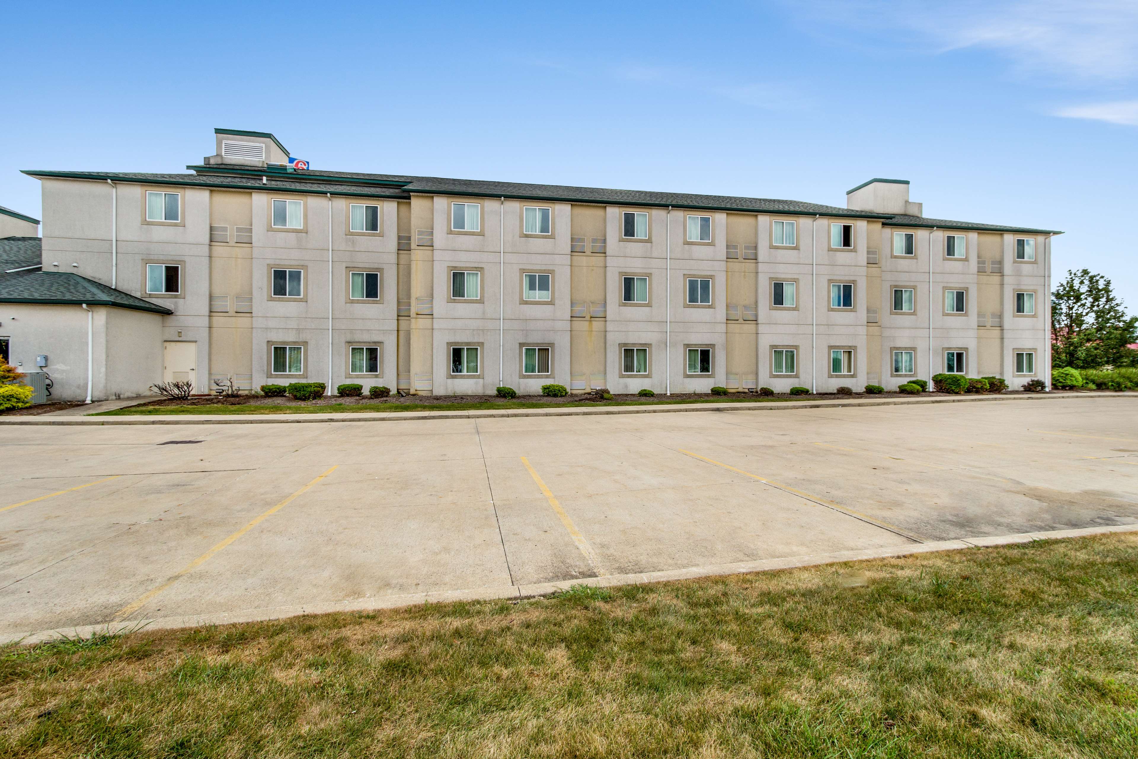 Motel 6 Cleveland - Medina