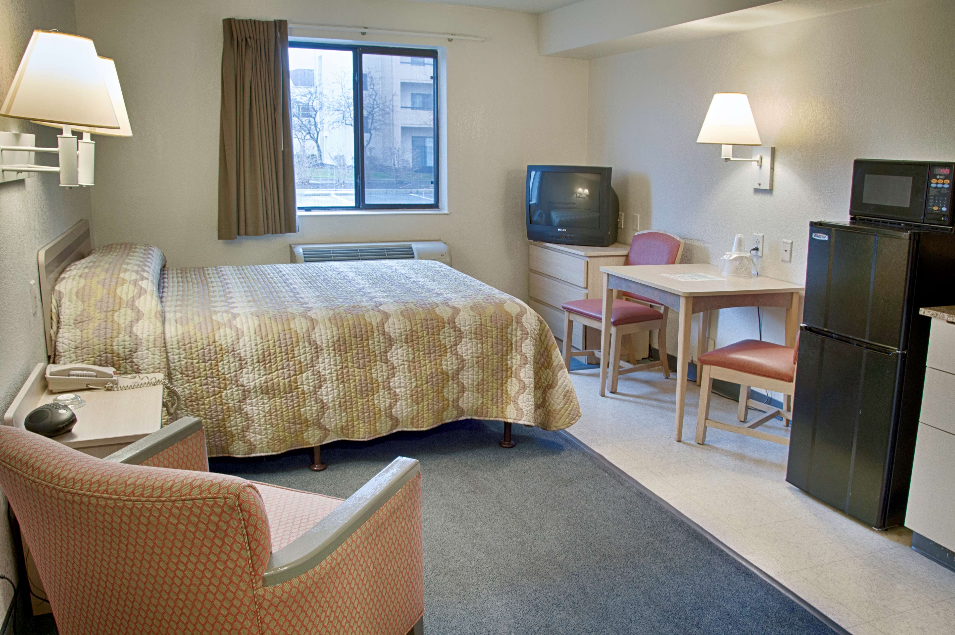 Studio 6 Dayton, OH – Miamisburg