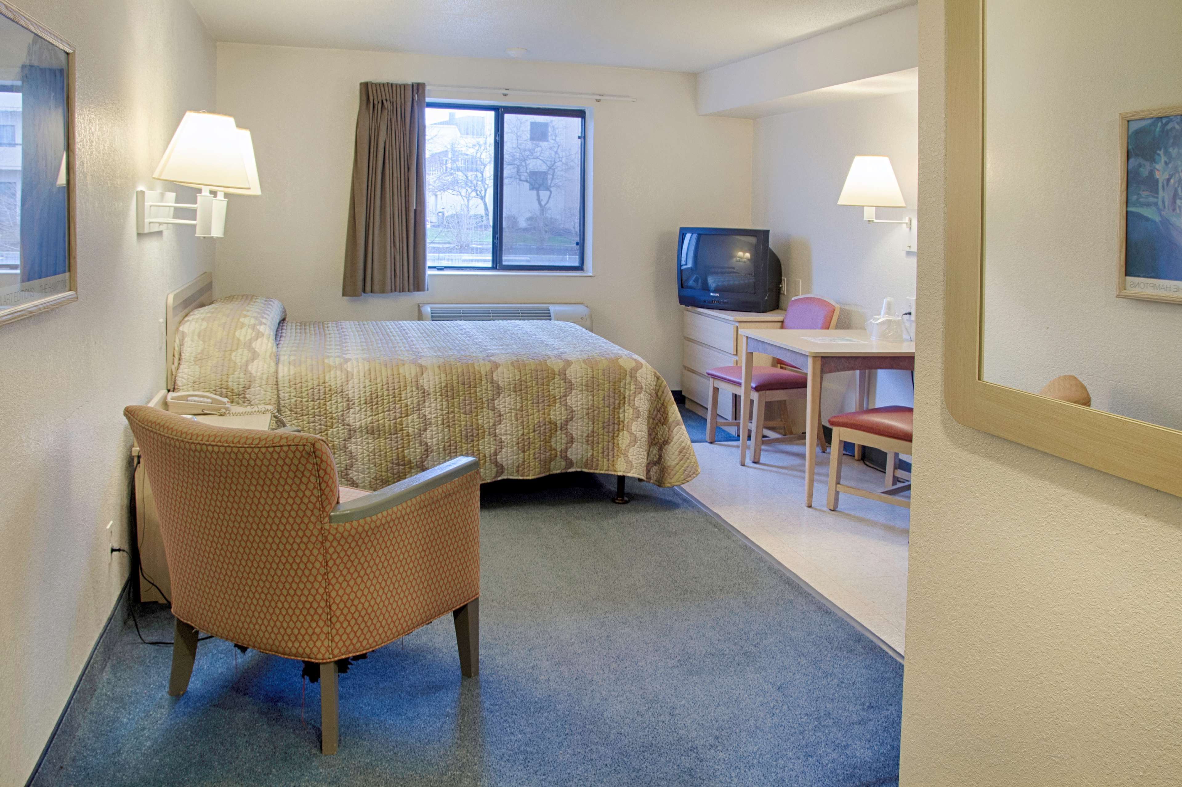 Studio 6 Dayton, OH – Miamisburg