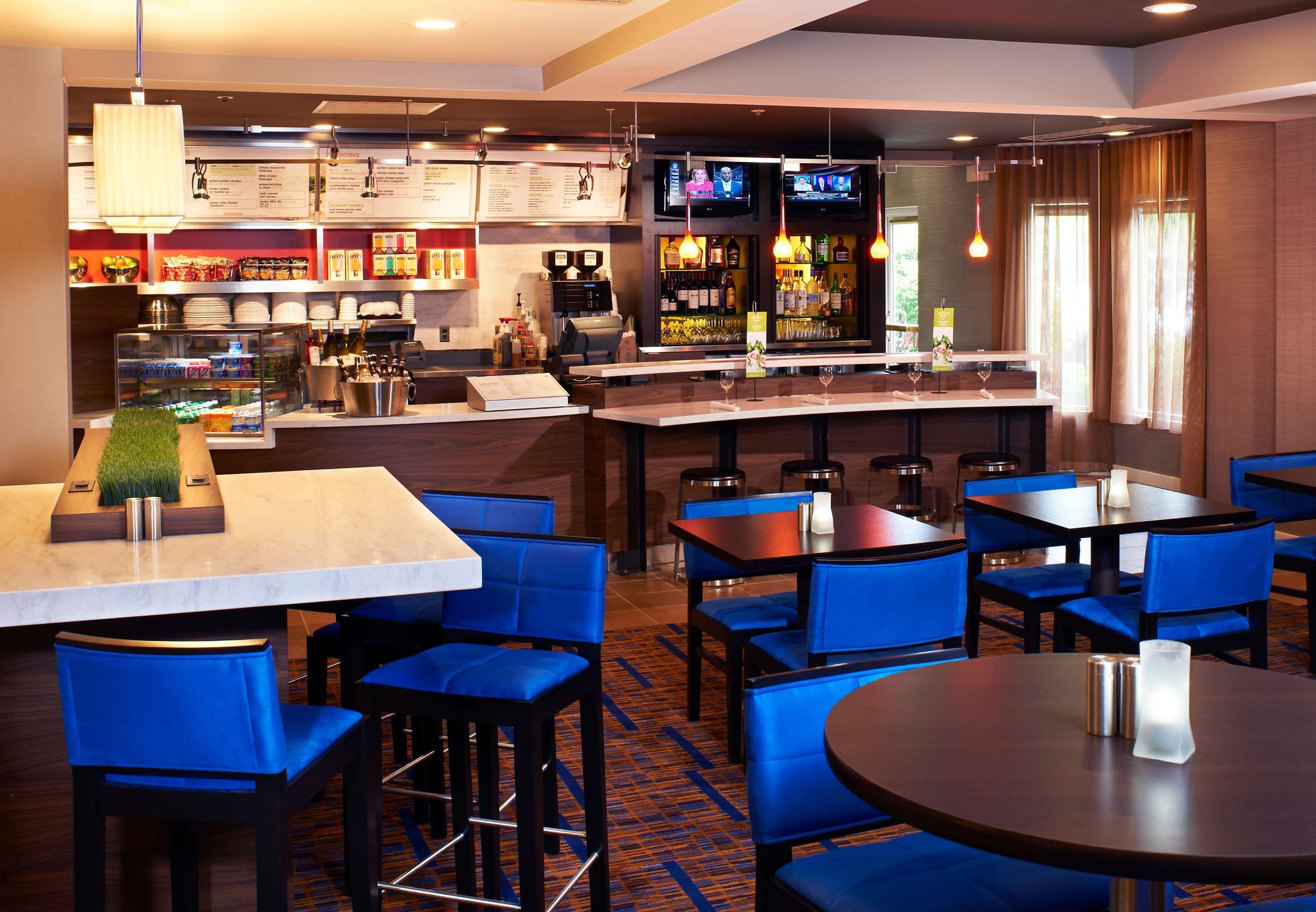 Courtyard Cleveland Airport South