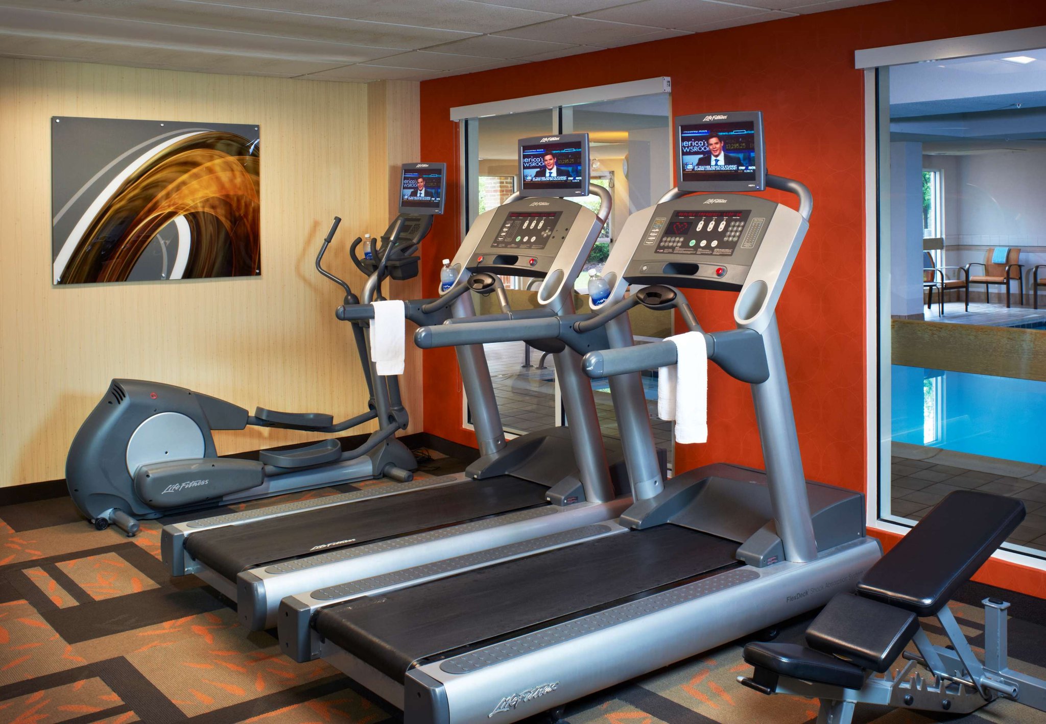 Courtyard Cleveland Airport South