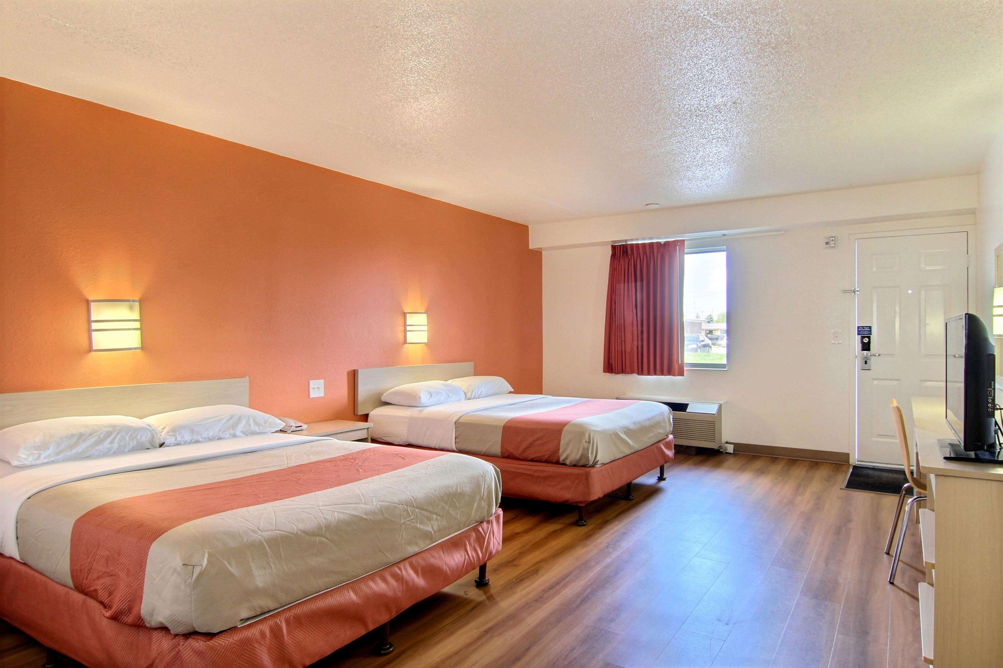 Motel 6 Cleveland - Middleburg Heights