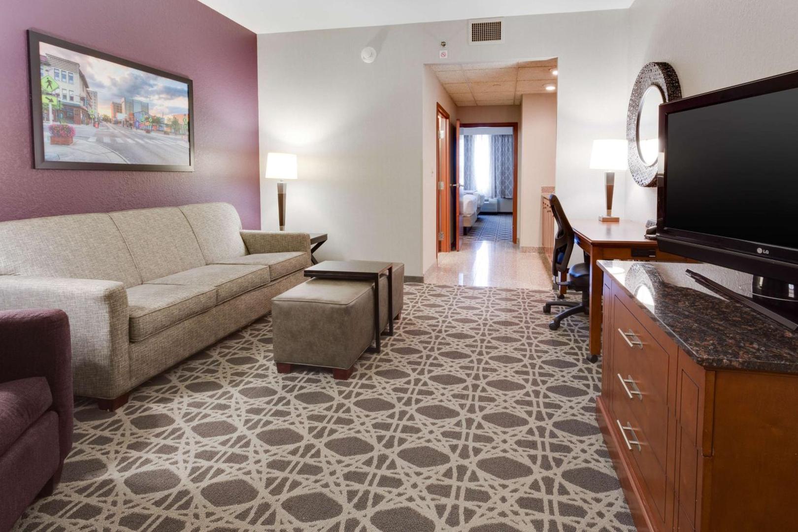 Drury Inn & Suites Middletown Franklin