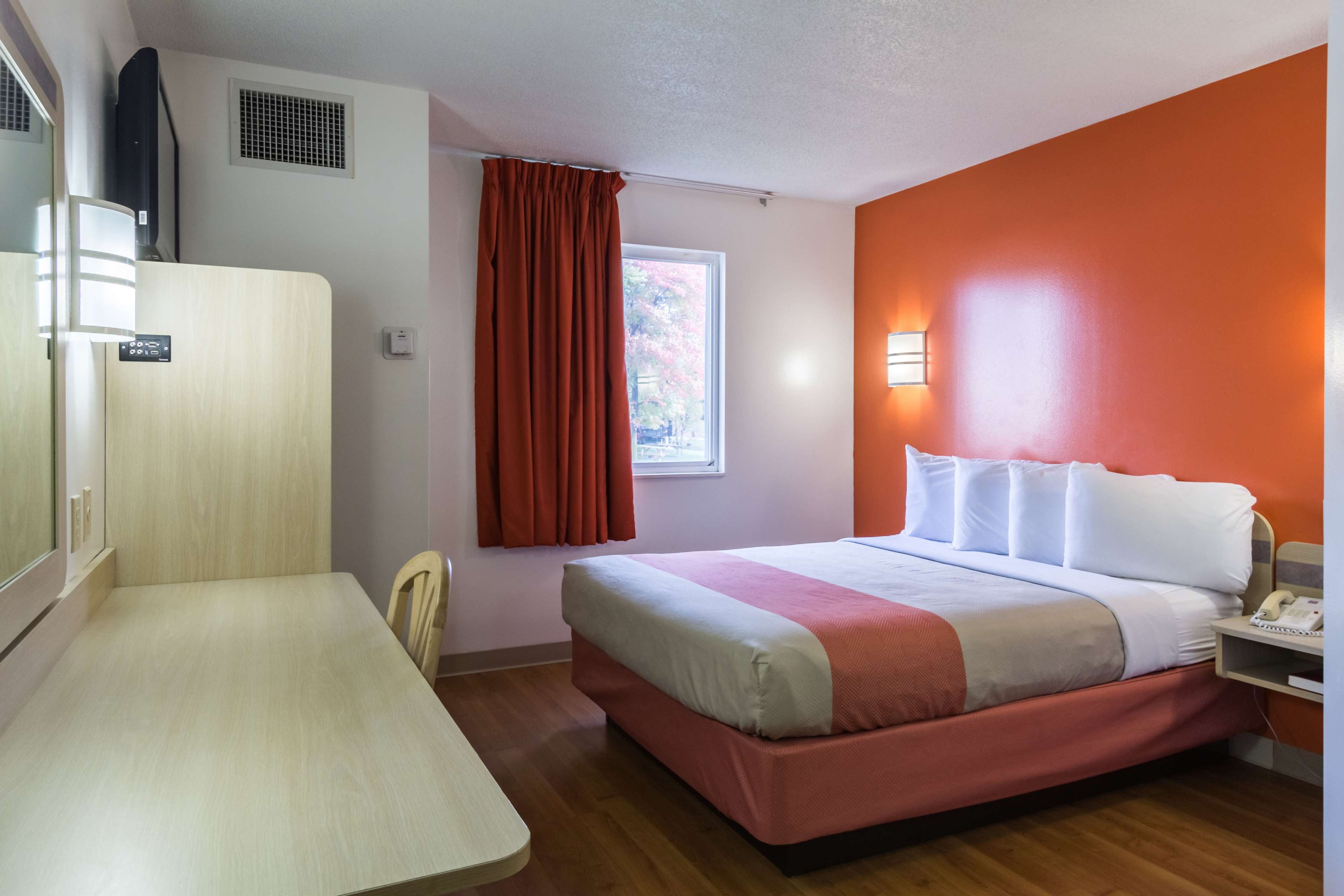 Motel 6 Sandusky Milan