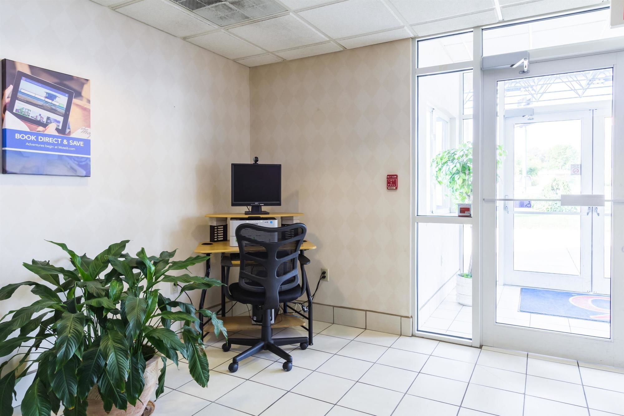 Motel 6 Sandusky Milan