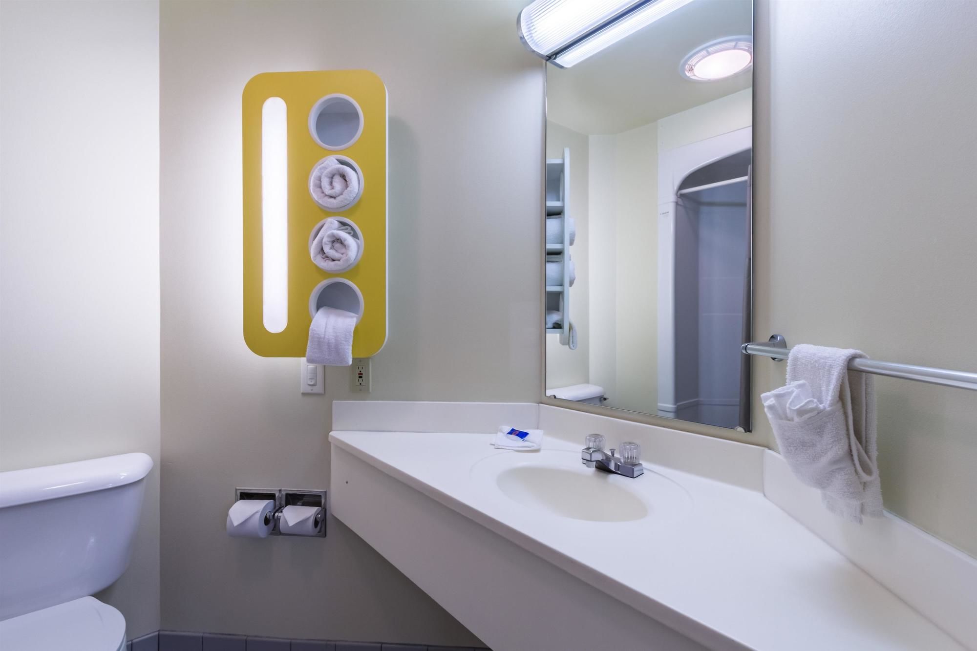 Motel 6 Sandusky Milan