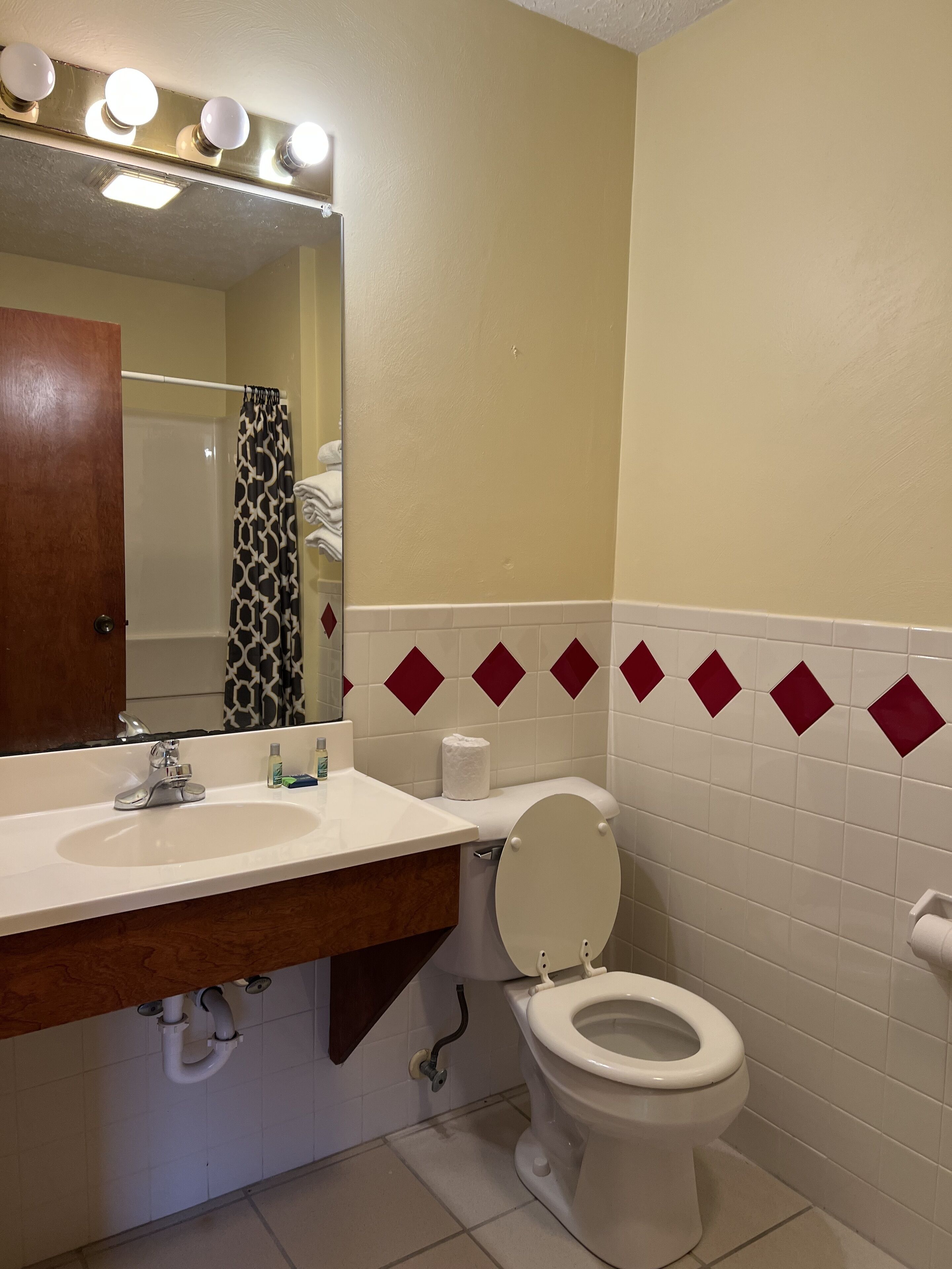 Motel Boutique By Wolf Inn