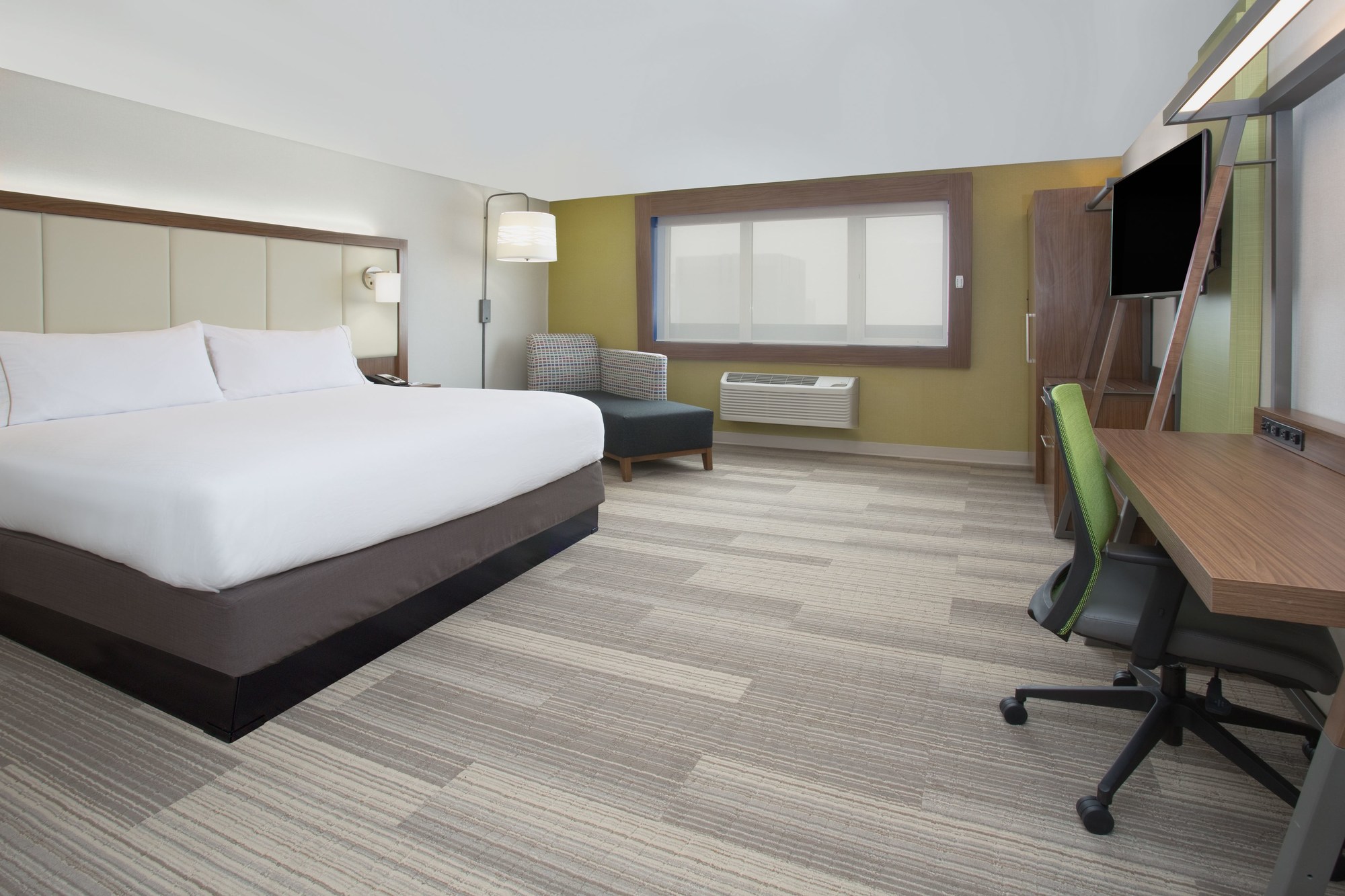 Holiday Inn Express & Suites Millersburg