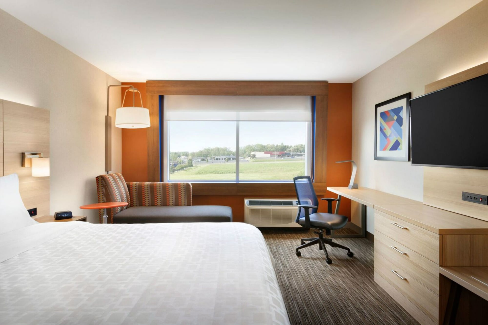 Holiday Inn Express & Suites Millersburg