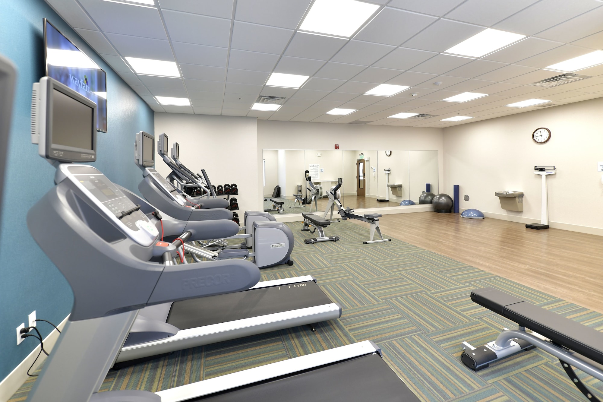 Holiday Inn Express & Suites Millersburg