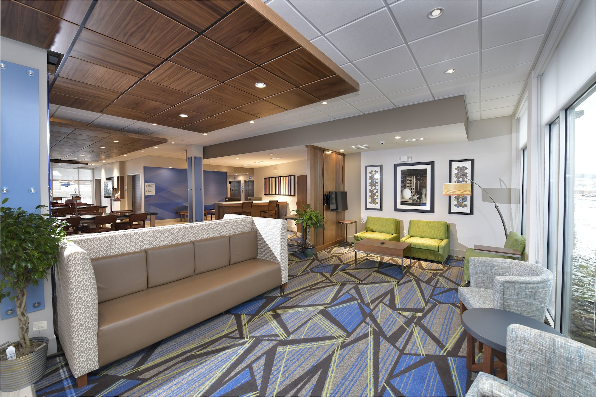 Holiday Inn Express & Suites Millersburg