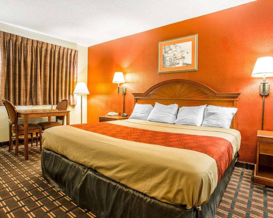 Rodeway Inn