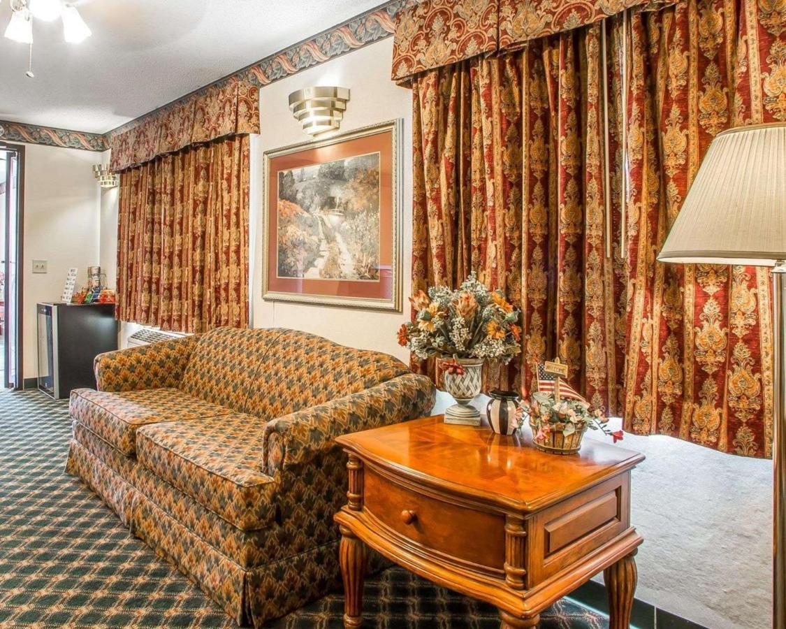 Rodeway Inn