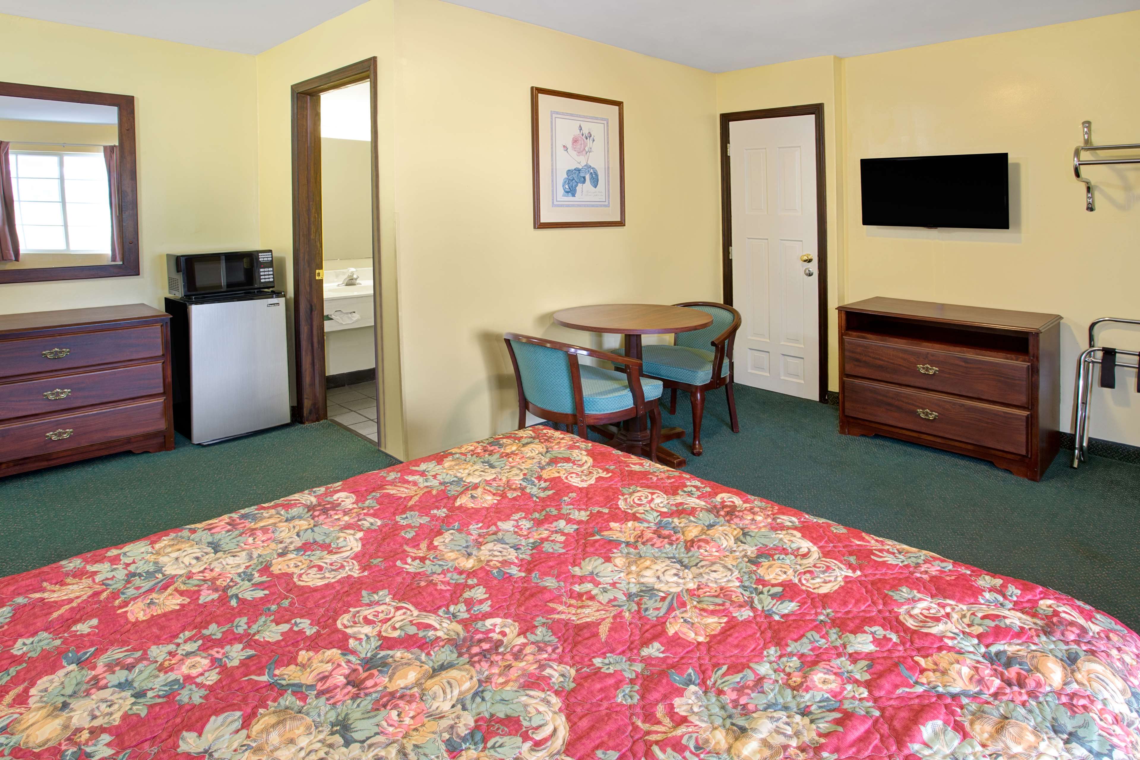 Knights Inn Mt. Gilead