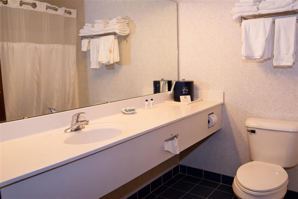 Countryside Inn & Suites