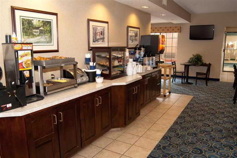 Countryside Inn & Suites