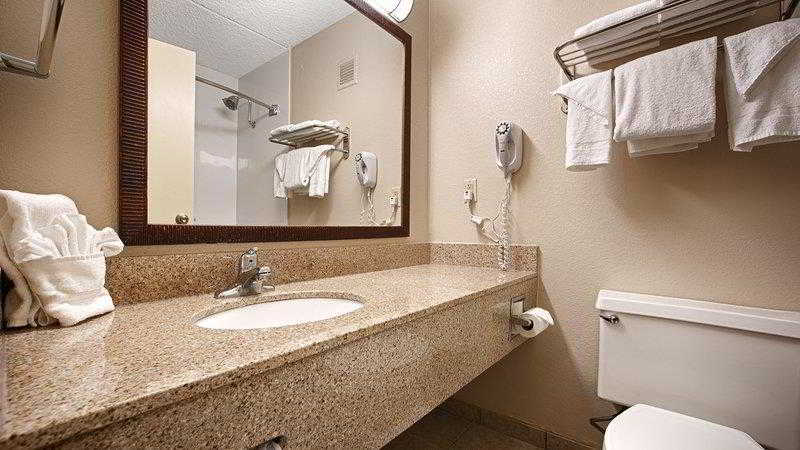 Best Western Dutch Valley Inn