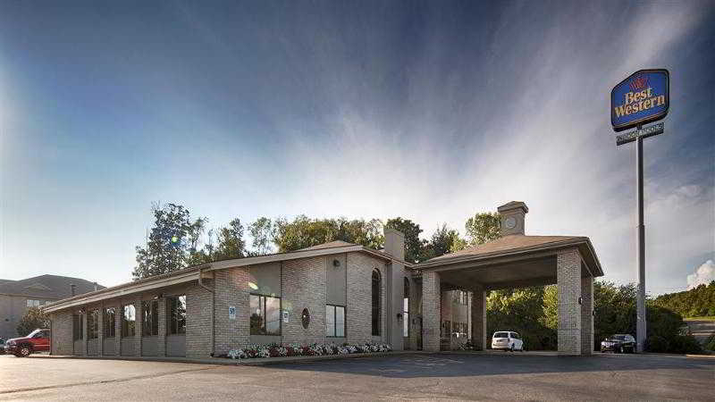 Best Western Plus North Canton Inn & Suites