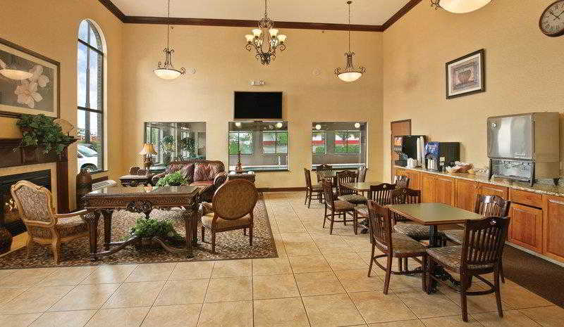 Best Western Plus North Canton Inn & Suites